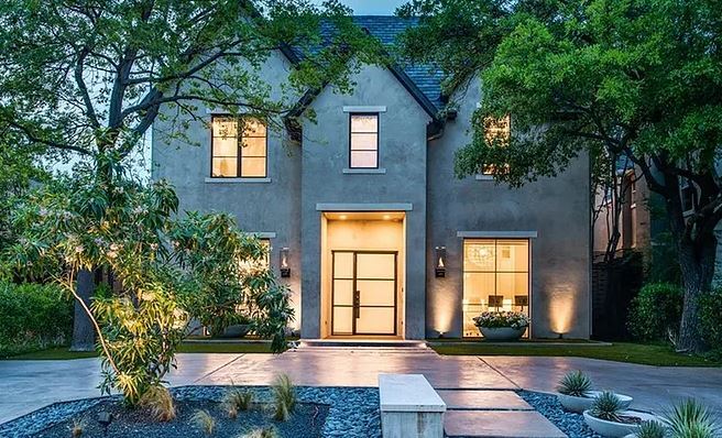 6074e006fbd8463539190c9b_Ikemire Hero Image 6